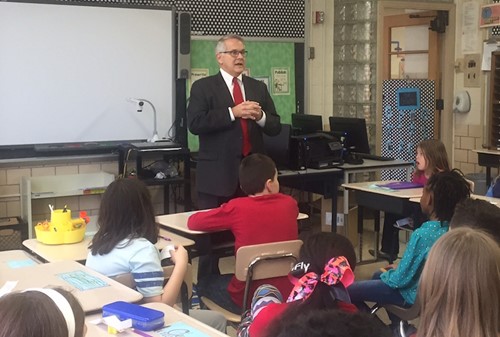 Theaker tells students about his role as mayor